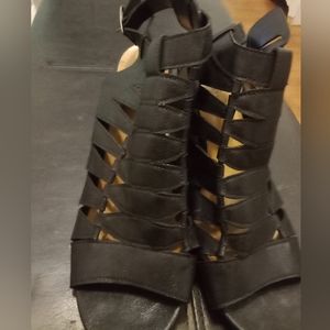 Manhattan Collection Women's shoes